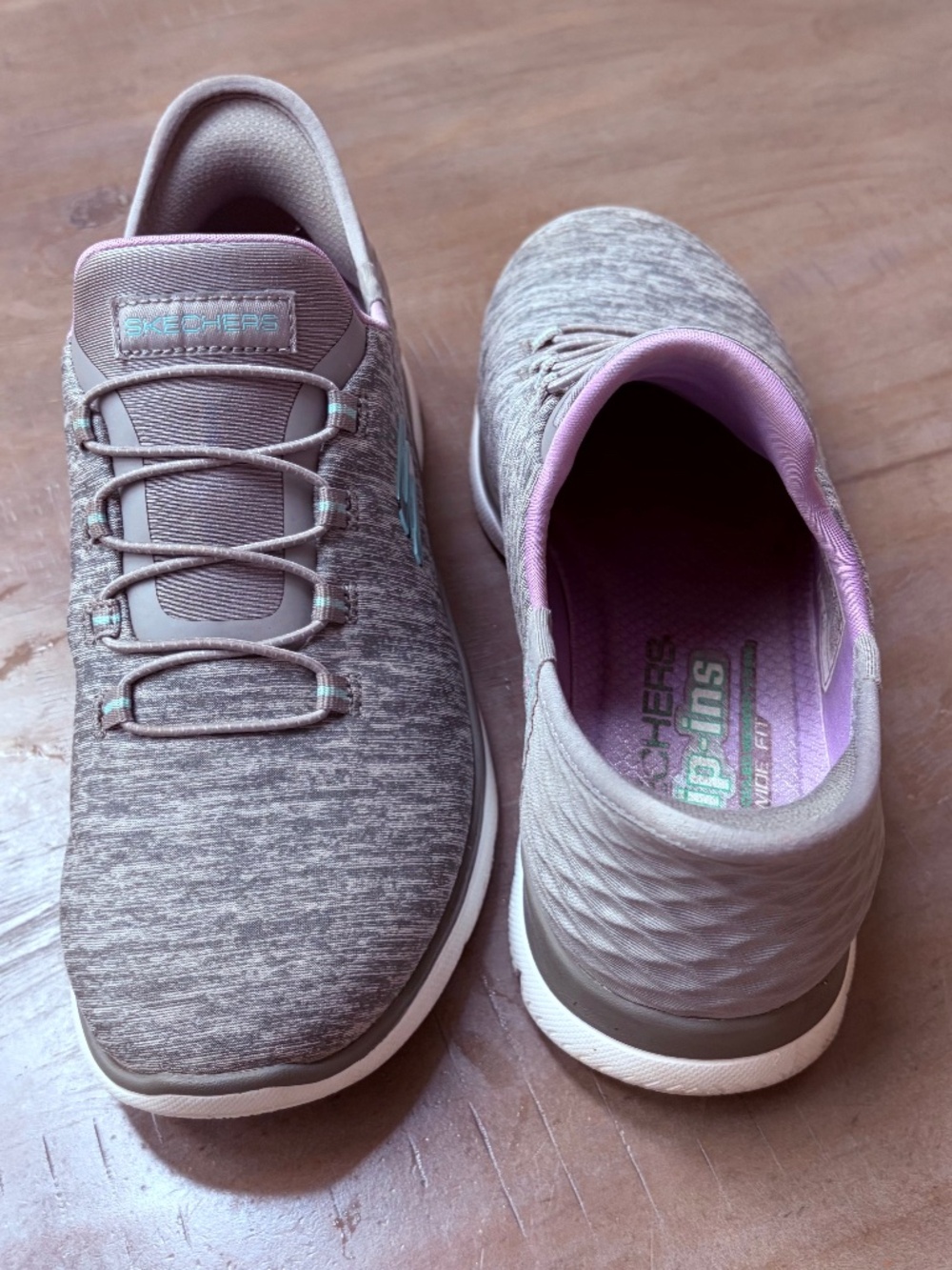 Skechers Heathered Grey, Slip-on Sneakers.